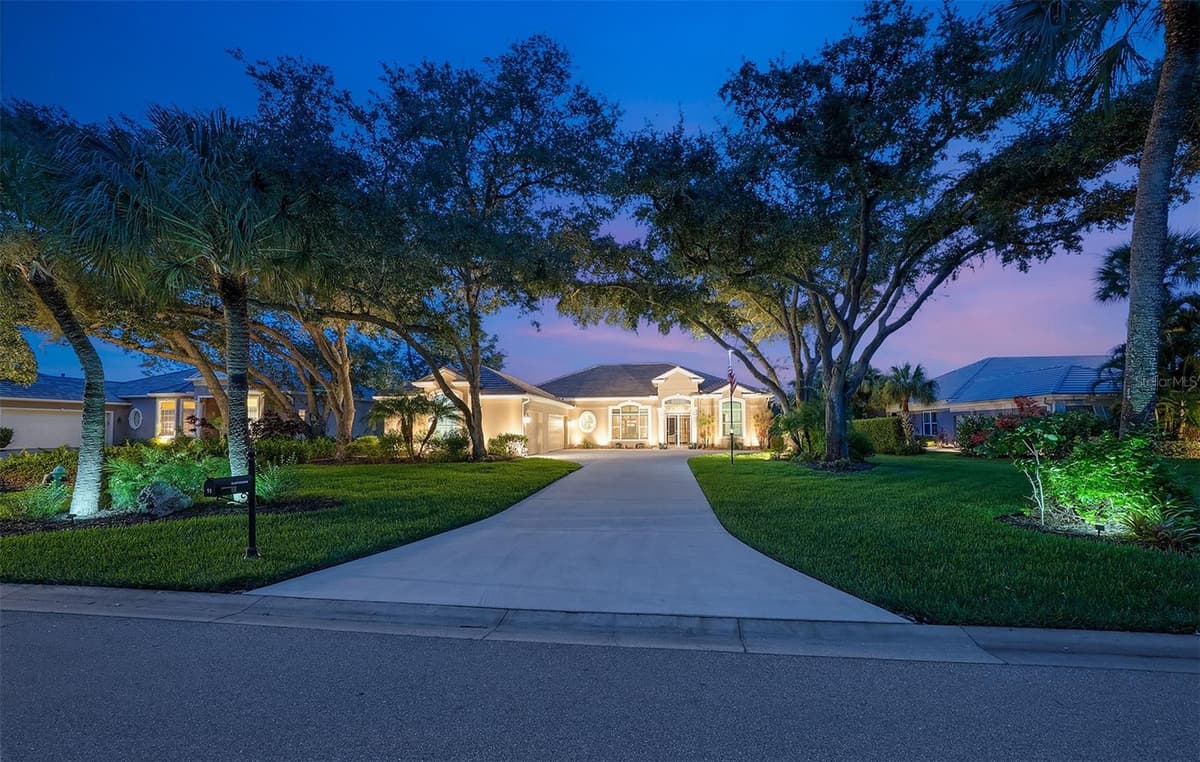 11 CAYMAN ISLES BOULEVARD — photo 2 of 84