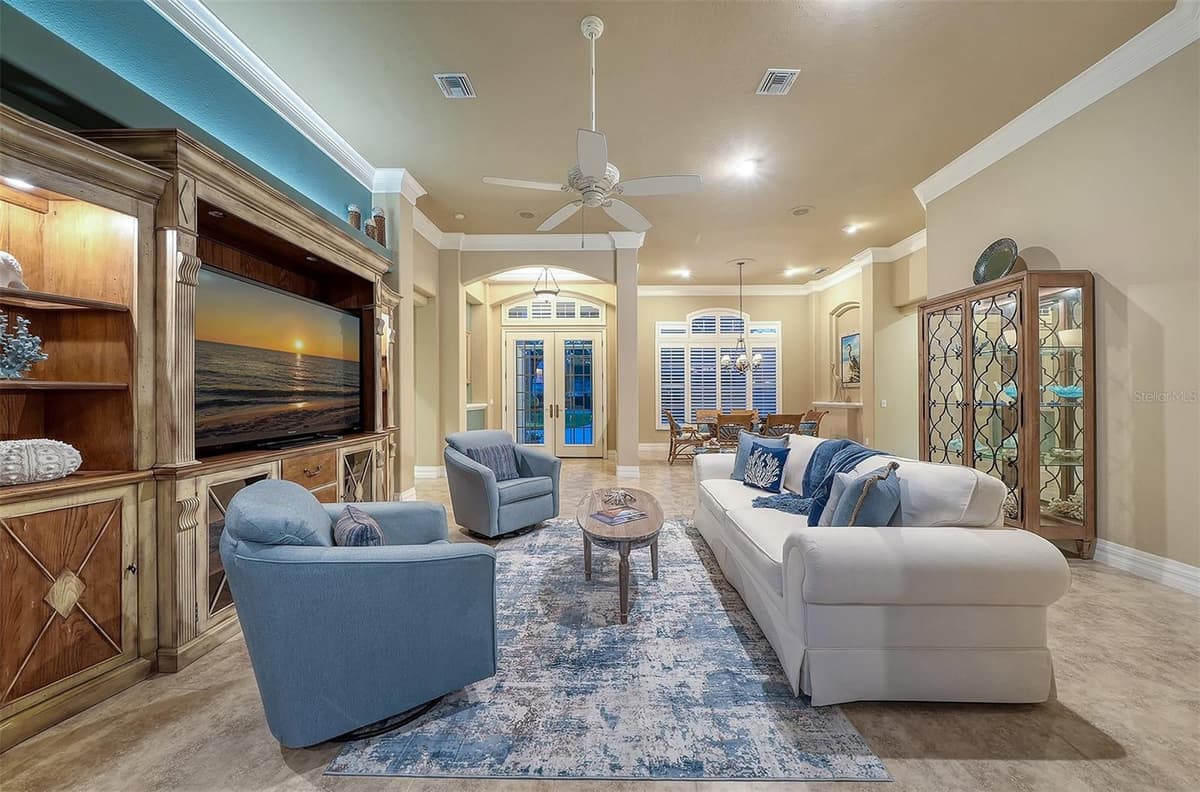 11 CAYMAN ISLES BOULEVARD — photo 15 of 84