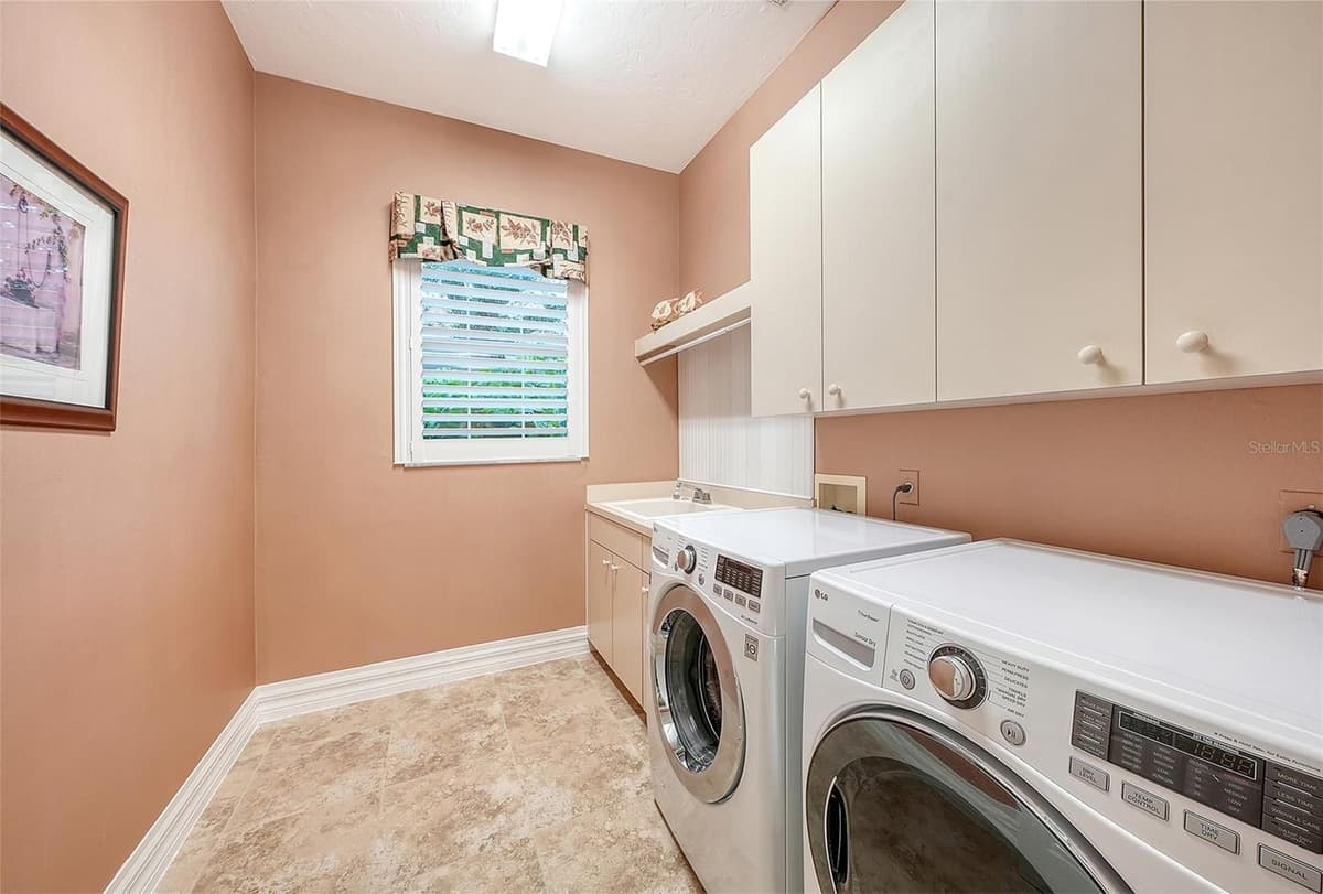 11 CAYMAN ISLES BOULEVARD — photo 41 of 84