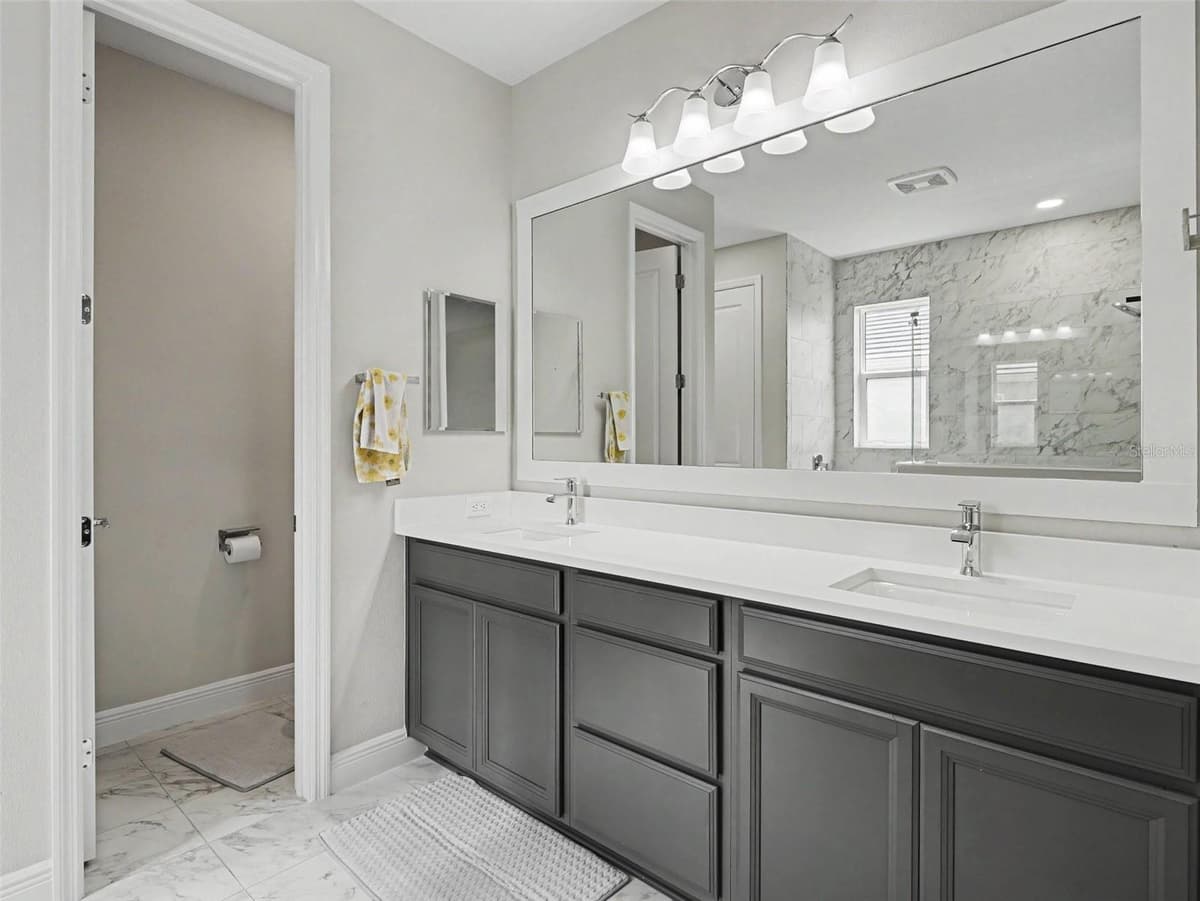 8144 STERNWAY ROAD — photo 14 of 46