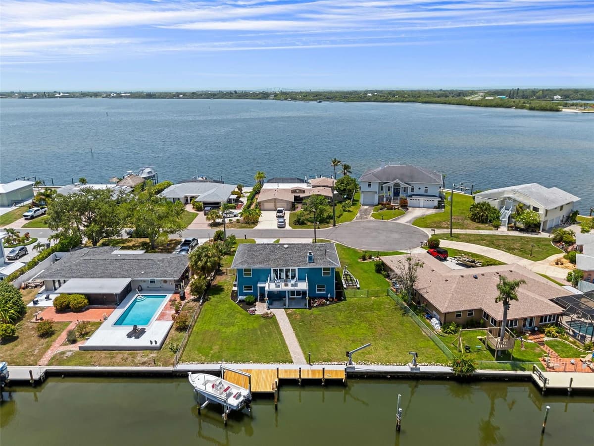 5404 BAY STATE ROAD — photo 46 of 51