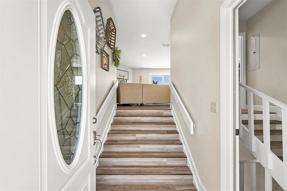 5404 BAY STATE ROAD — photo 3 of 51