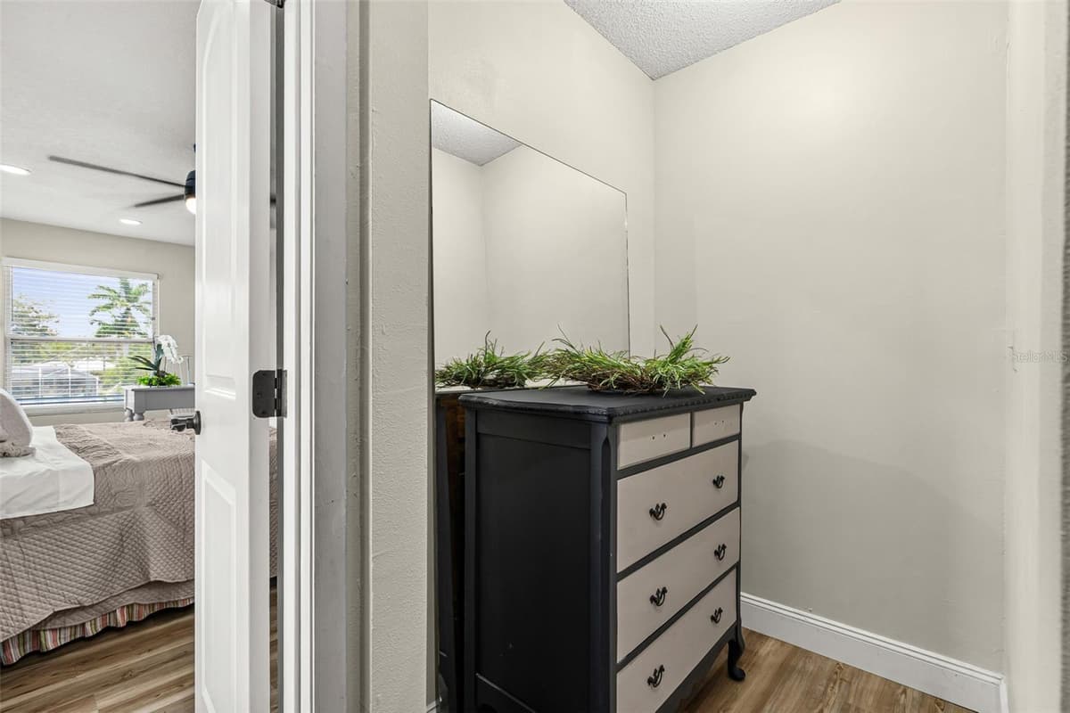 5404 BAY STATE ROAD — photo 19 of 51