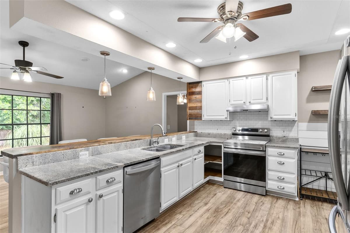 1514 LAKE THOMAS LOOP — photo 16 of 47