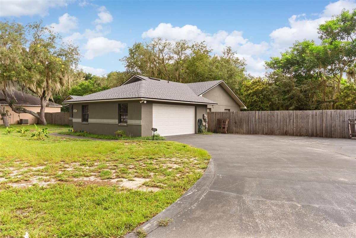 1514 LAKE THOMAS LOOP — photo 3 of 47