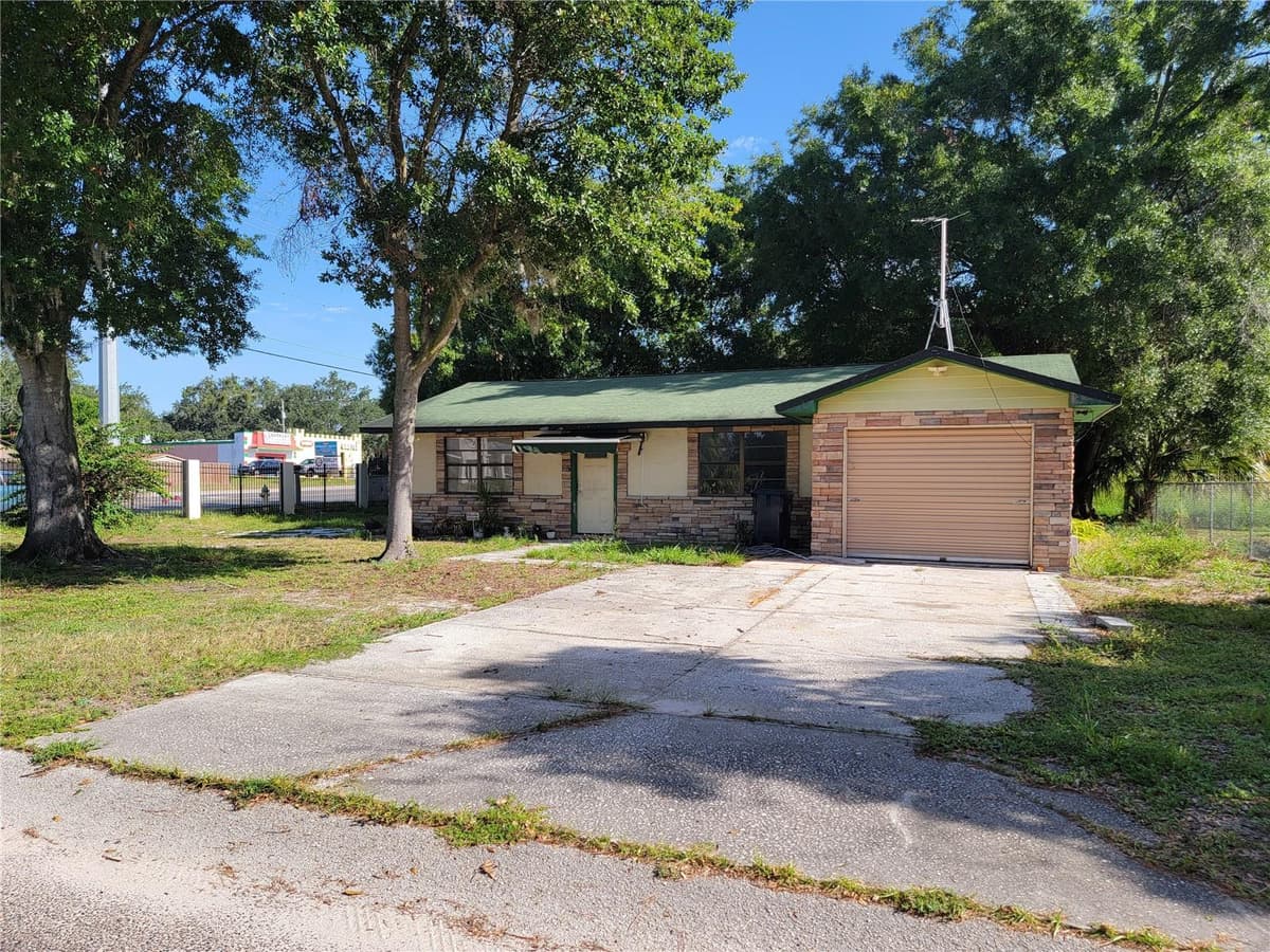 2240 GABARONE BOULEVARD — photo 17 of 17