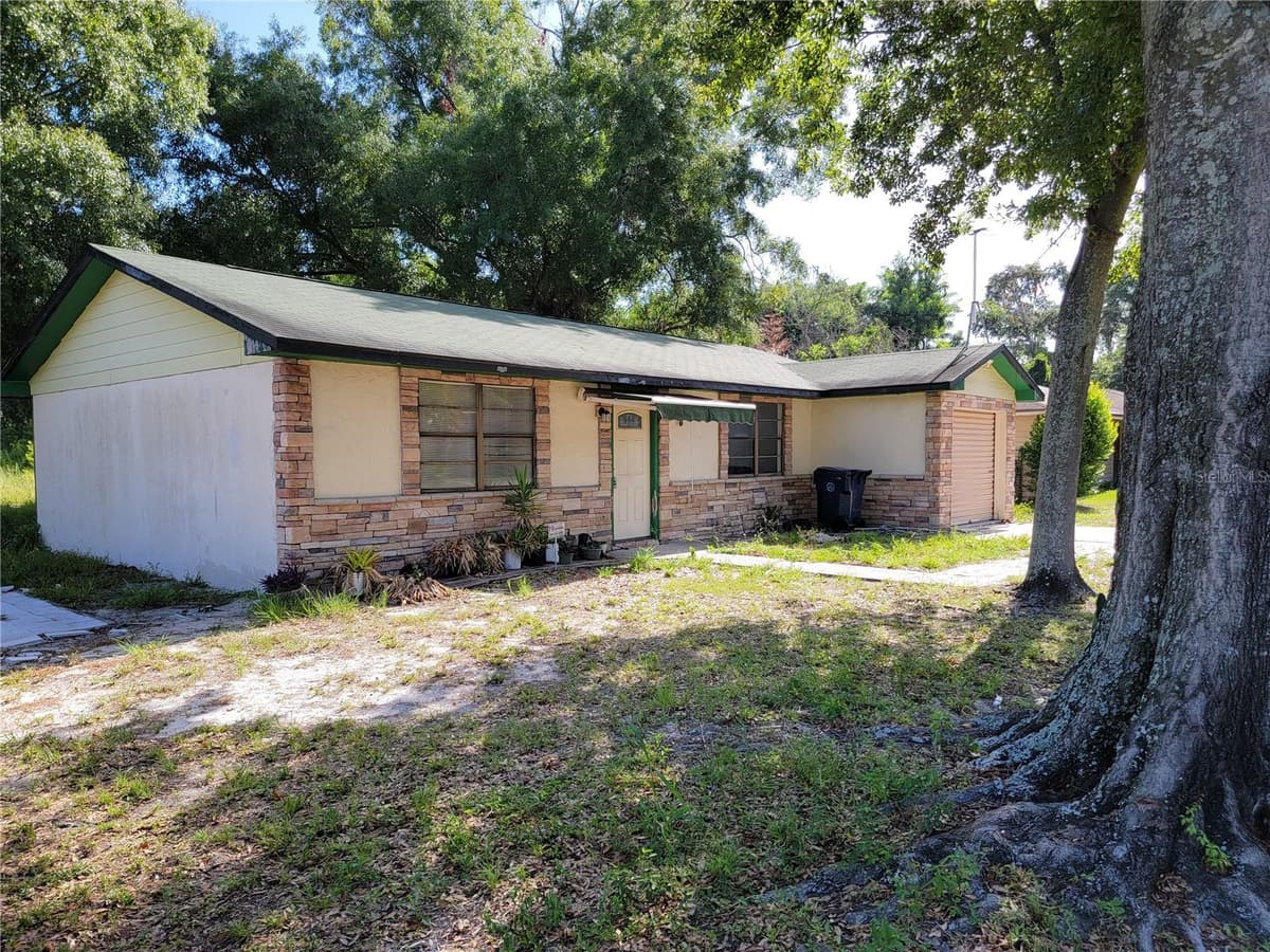 2240 GABARONE BOULEVARD — photo 16 of 17
