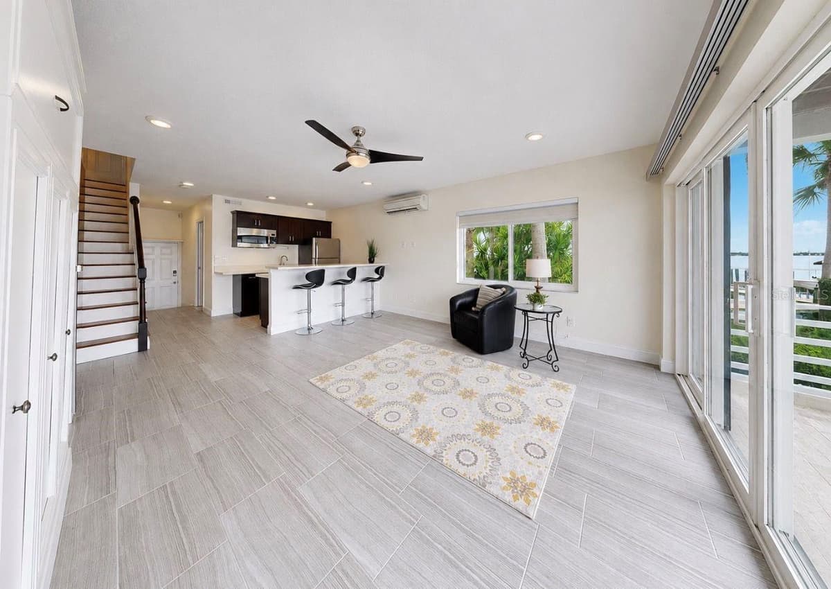 4639 MIRABELLA COURT — photo 14 of 26