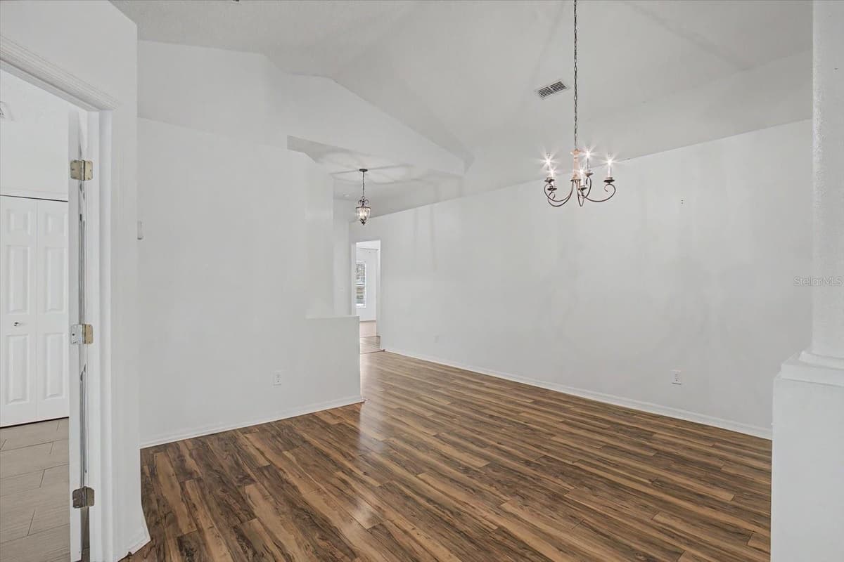 605 SWAN RANGE ROAD — photo 5 of 37