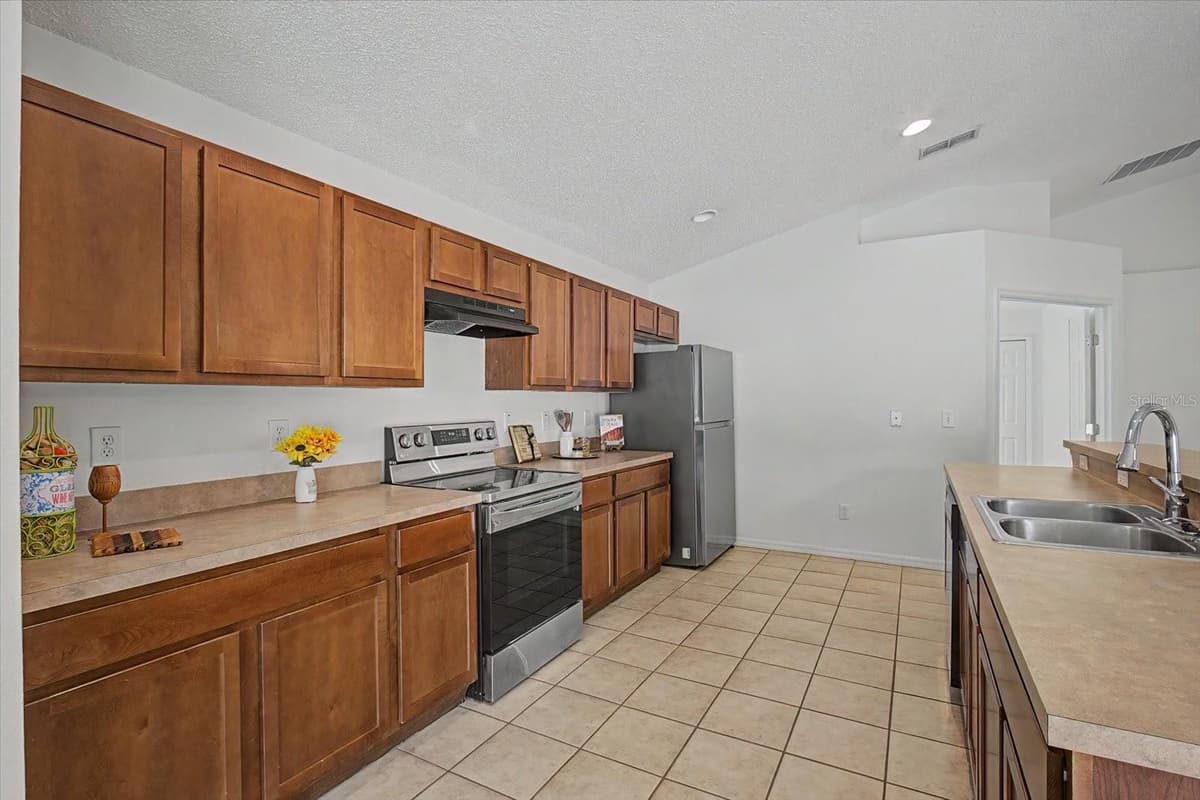605 SWAN RANGE ROAD — photo 11 of 37