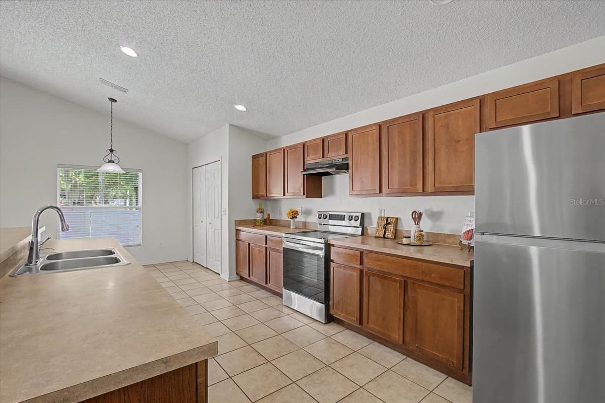 605 SWAN RANGE ROAD — photo 12 of 37