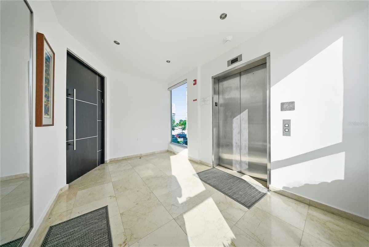59 LIRIO — photo 22 of 23