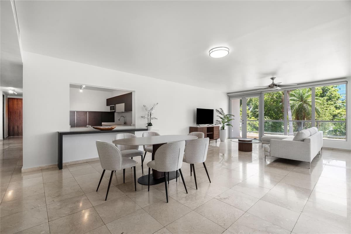 59 LIRIO — photo 10 of 23
