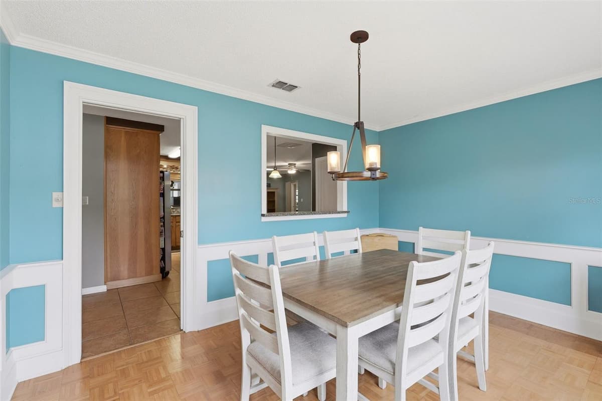 207 ATHERSTONE COURT — photo 26 of 60