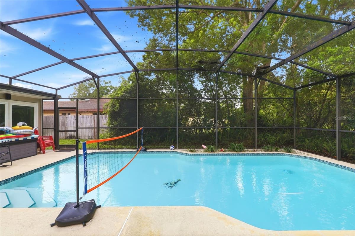 207 ATHERSTONE COURT — photo 38 of 60