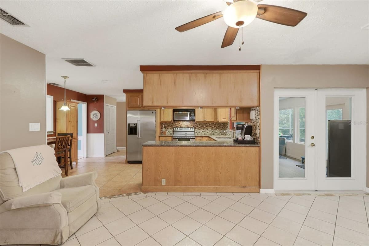 207 ATHERSTONE COURT — photo 15 of 60