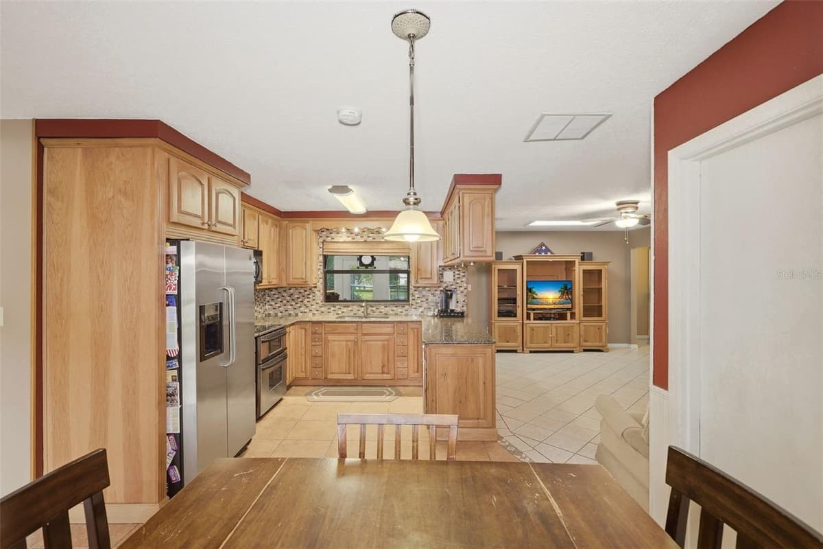 207 ATHERSTONE COURT — photo 16 of 60