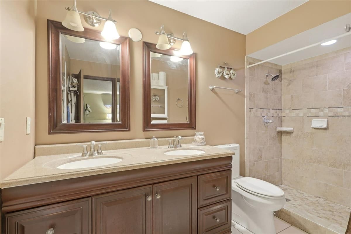 207 ATHERSTONE COURT — photo 33 of 60
