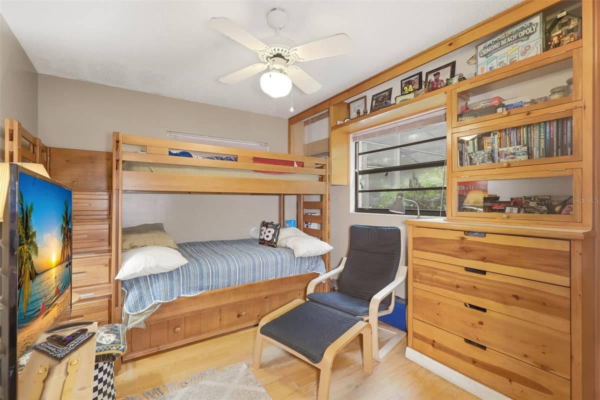 207 ATHERSTONE COURT — photo 29 of 60