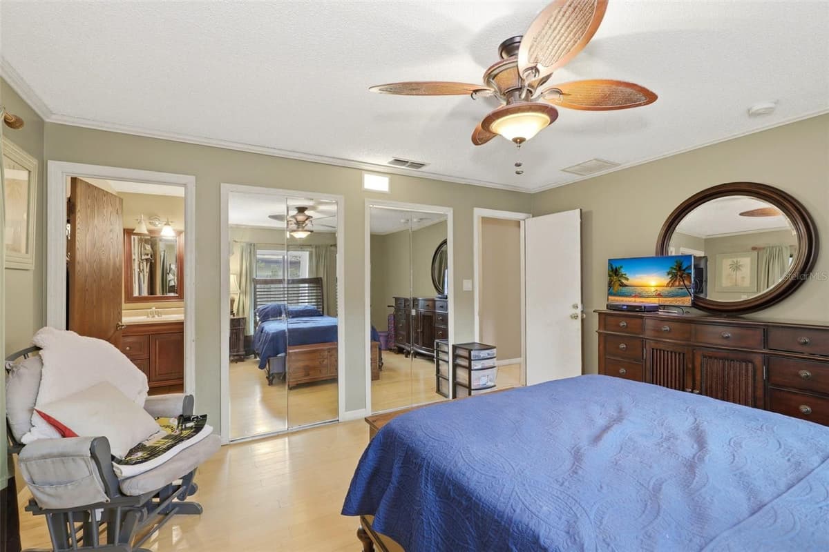 207 ATHERSTONE COURT — photo 28 of 60