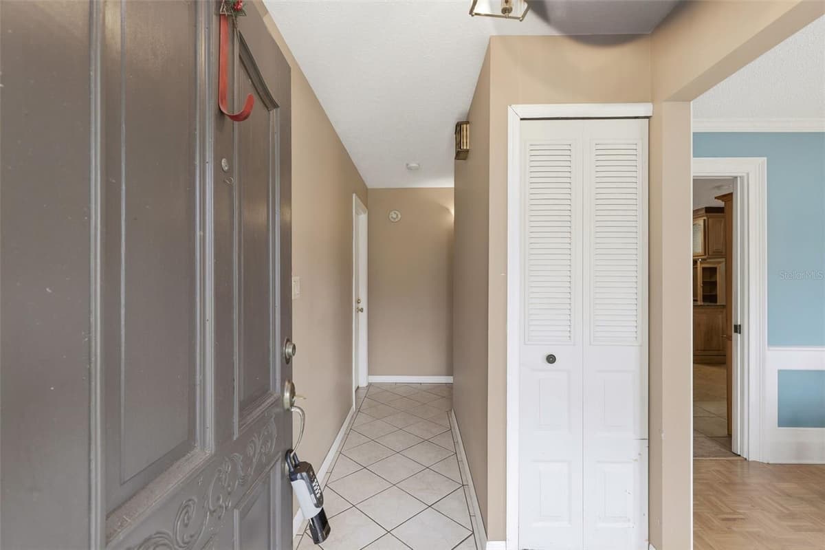 207 ATHERSTONE COURT — photo 9 of 60
