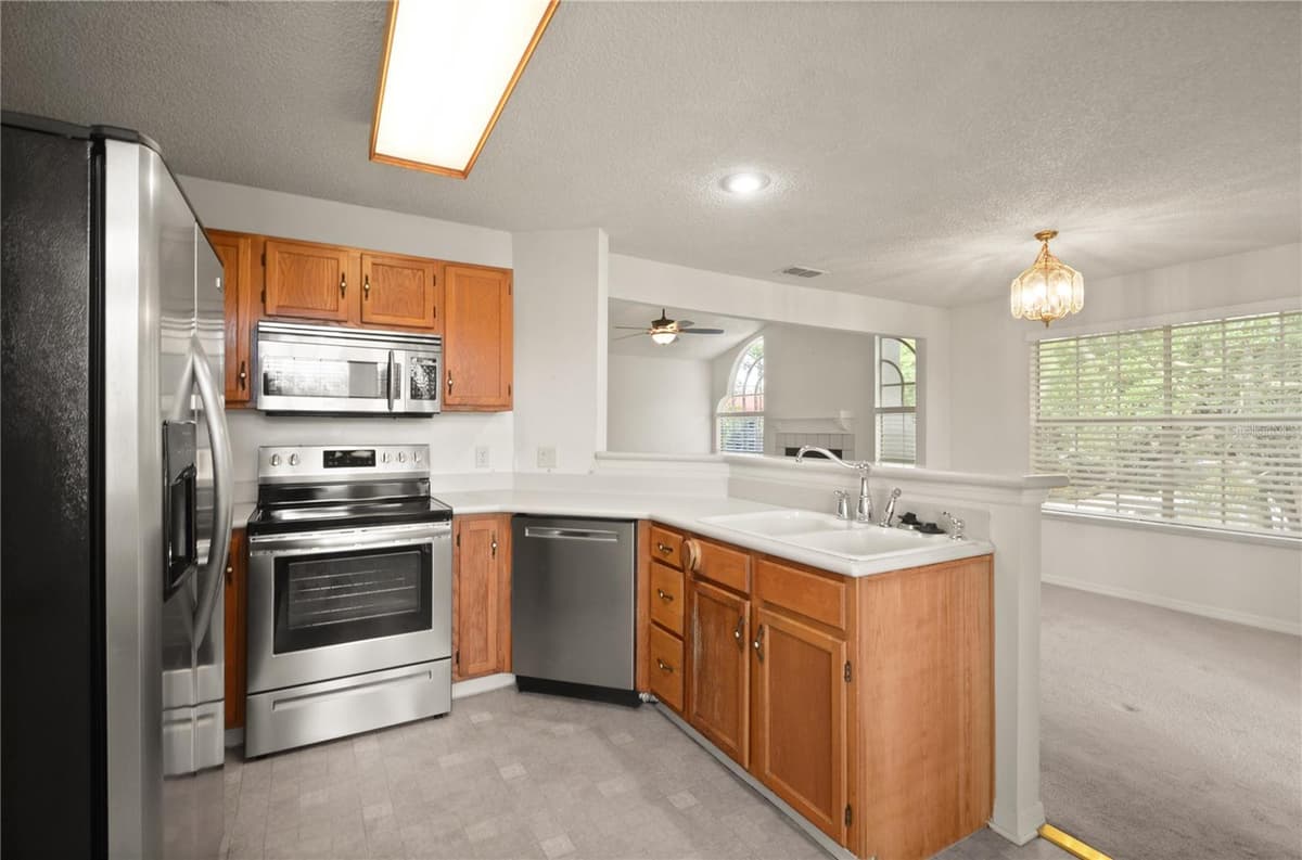 955 NORTHERN DANCER WAY — photo 14 of 30