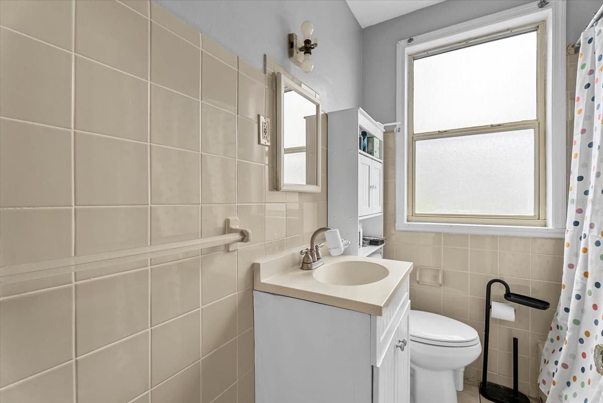 214 HABANA AVENUE — photo 21 of 24