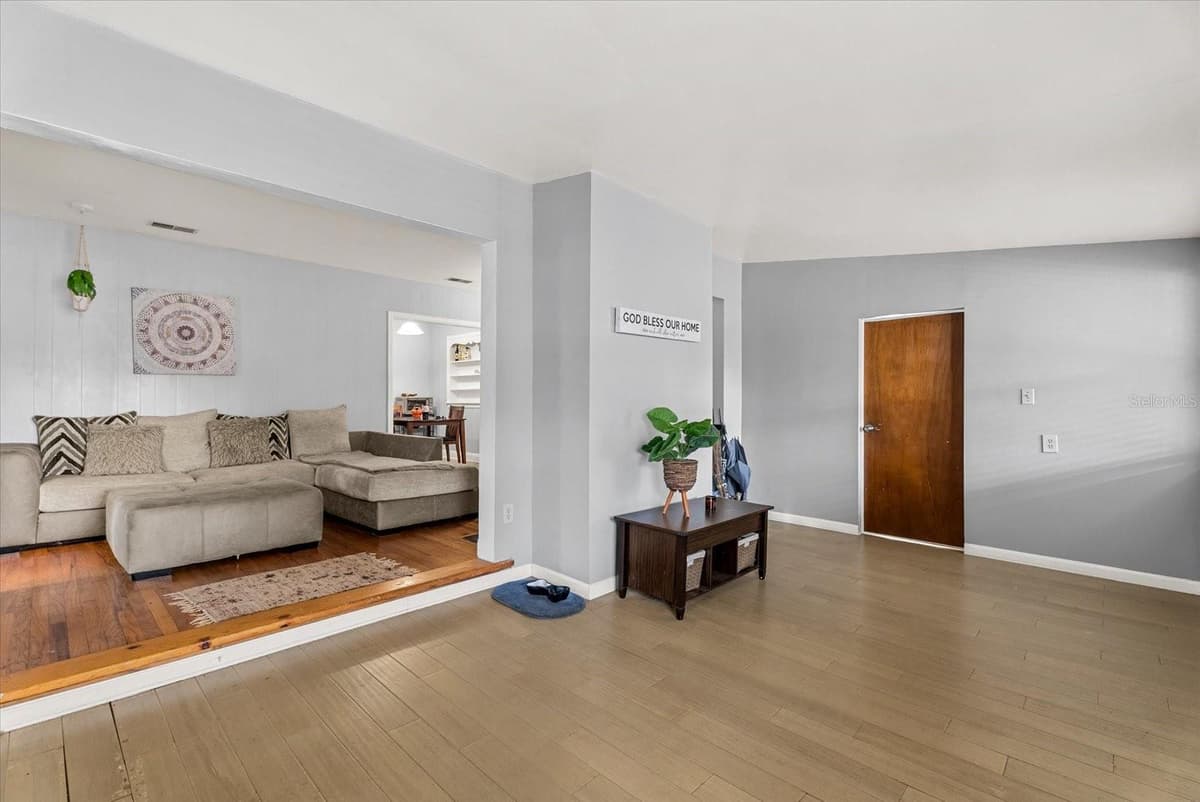 214 HABANA AVENUE — photo 13 of 24
