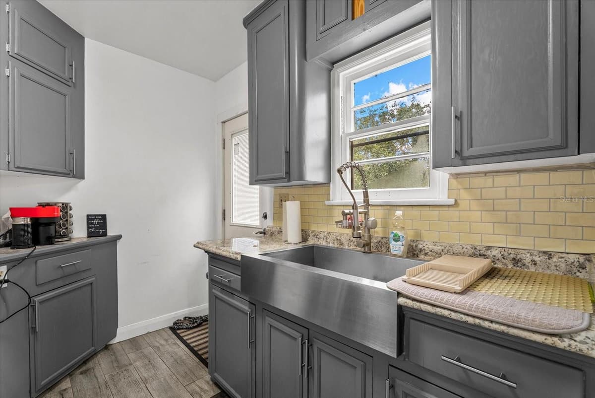214 HABANA AVENUE — photo 15 of 24