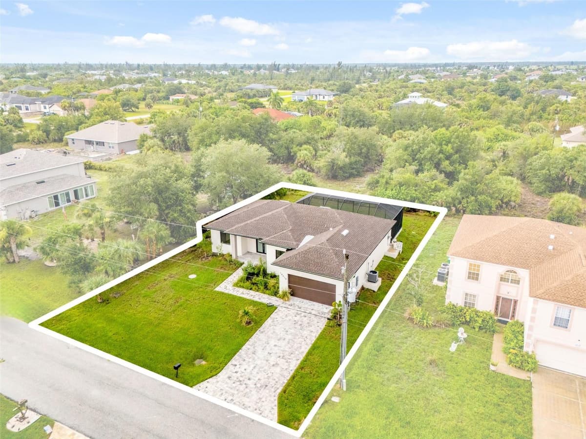 14319 ALLENSWORTH AVENUE — photo 8 of 60