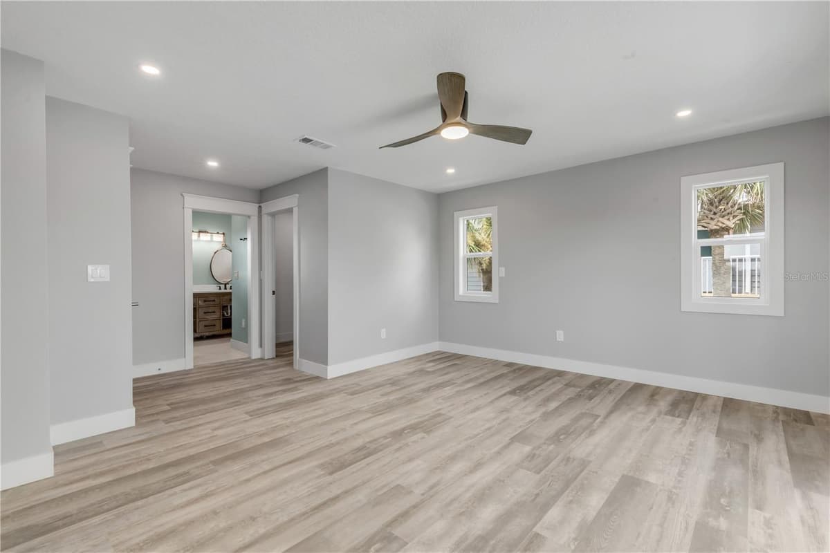 830 EEL AVENUE — photo 57 of 72