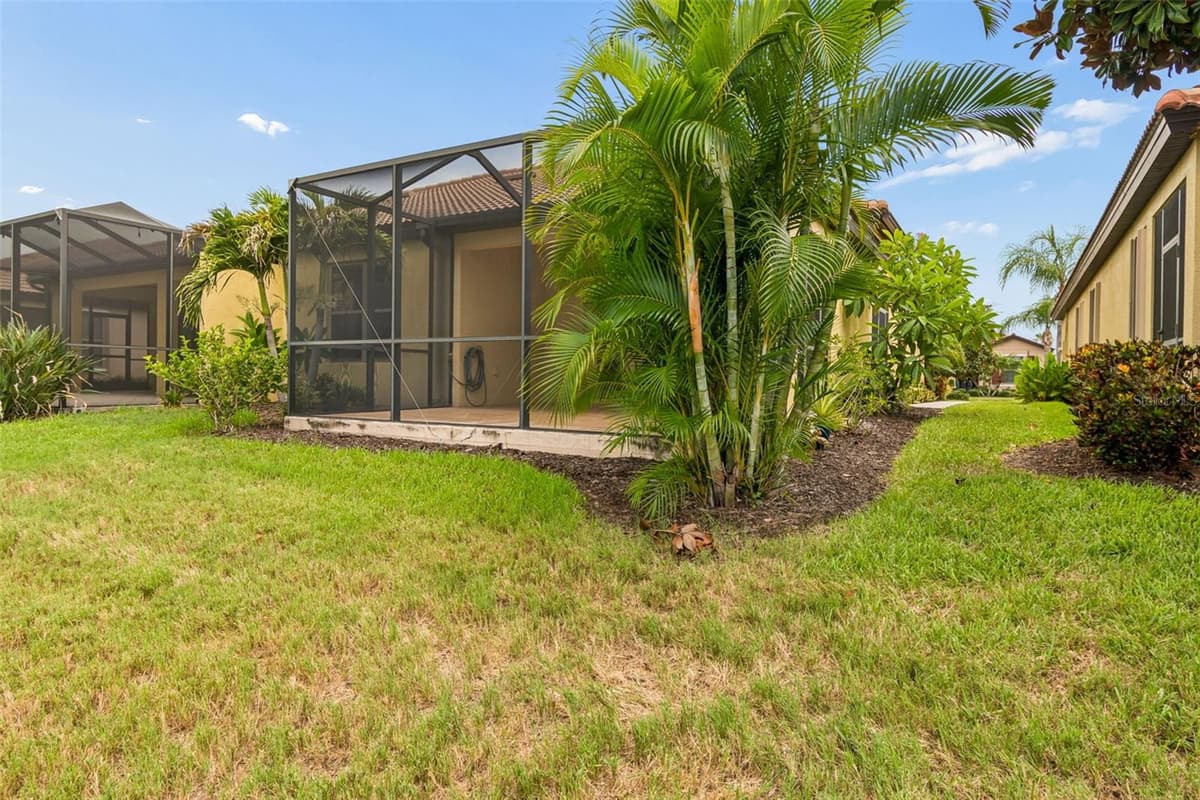 322 MYSTIC FALLS DRIVE — photo 44 of 74