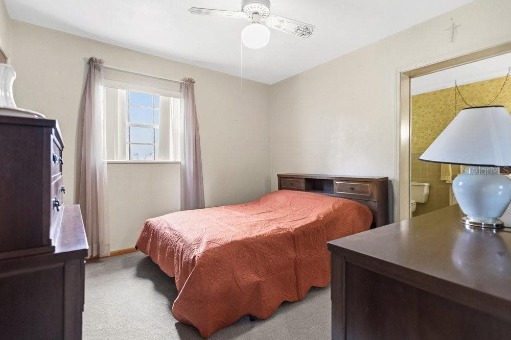 132 ANARECE AVENUE — photo 16 of 27
