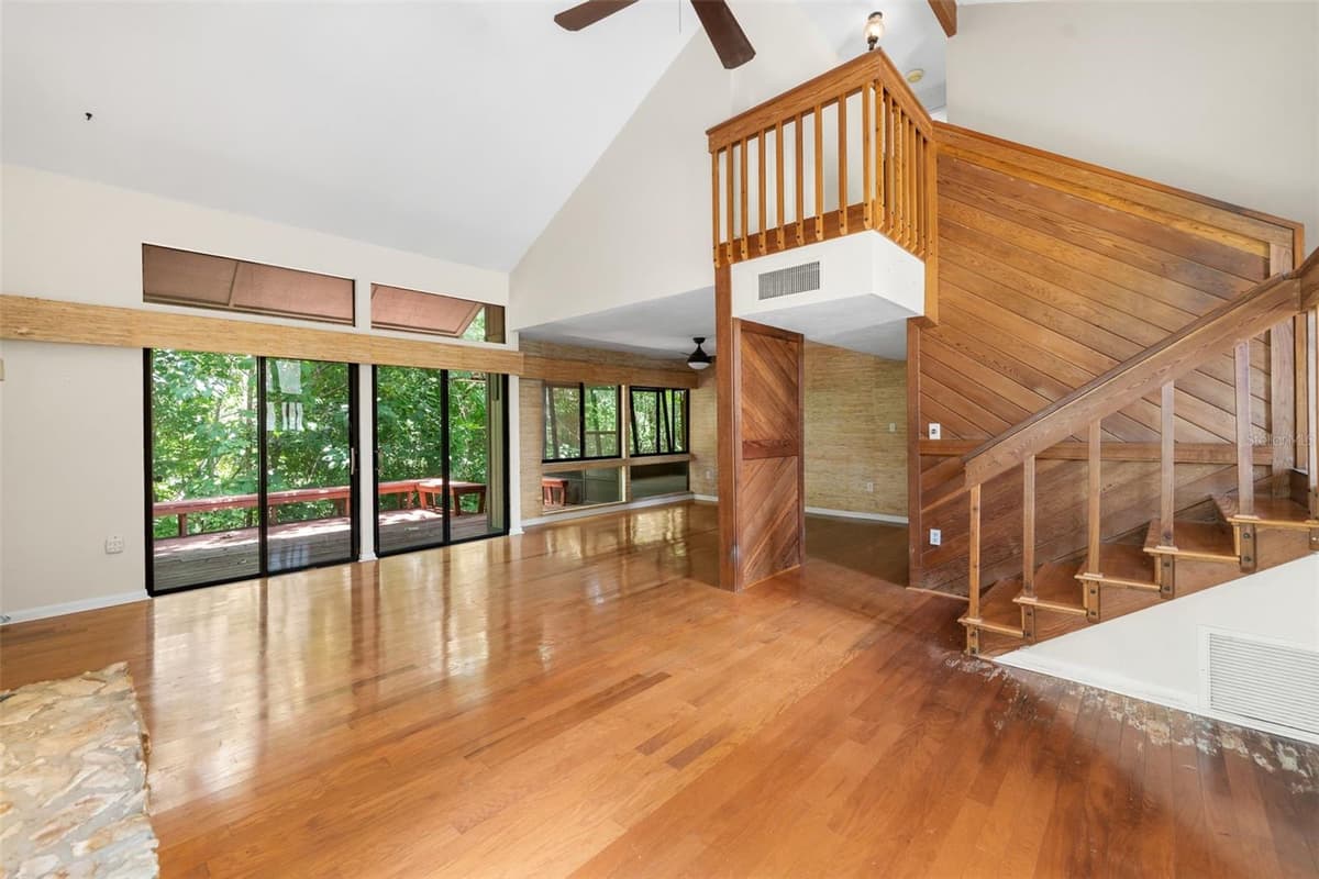1653 19TH CIRCLE — photo 9 of 26