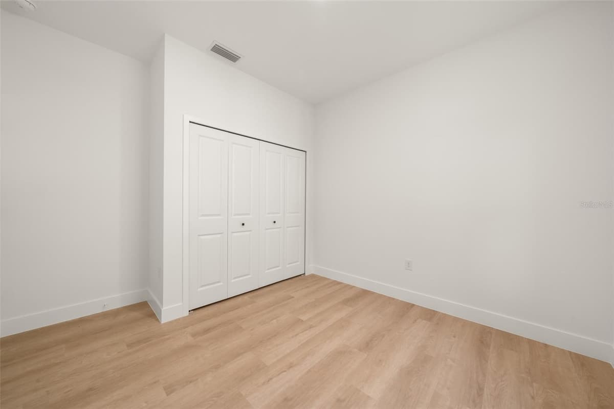 8381 MANTUA AVENUE — photo 47 of 60