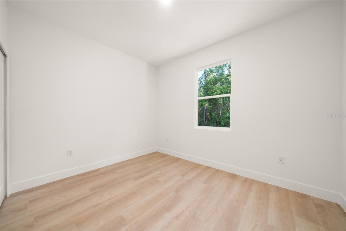8381 MANTUA AVENUE — photo 40 of 60