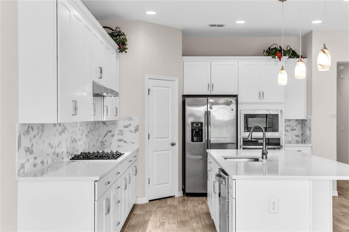 1915 ESTUARY LANE — photo 11 of 58