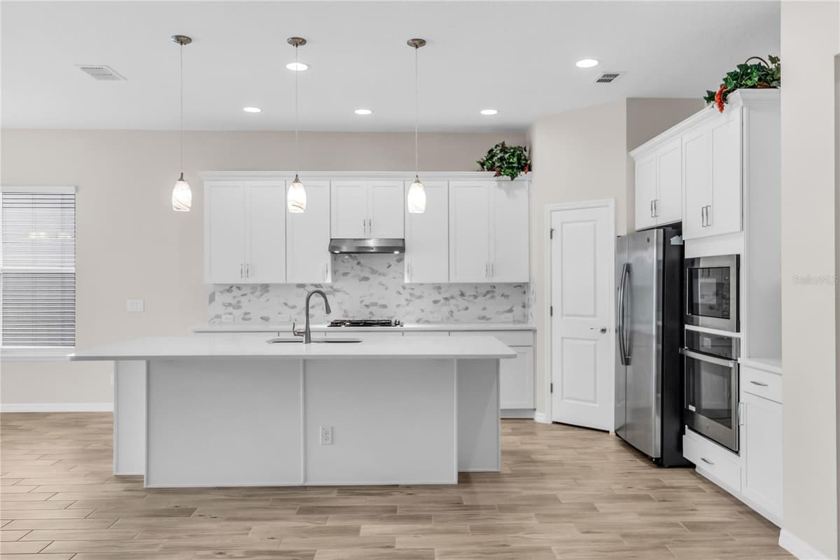 1915 ESTUARY LANE — photo 9 of 58