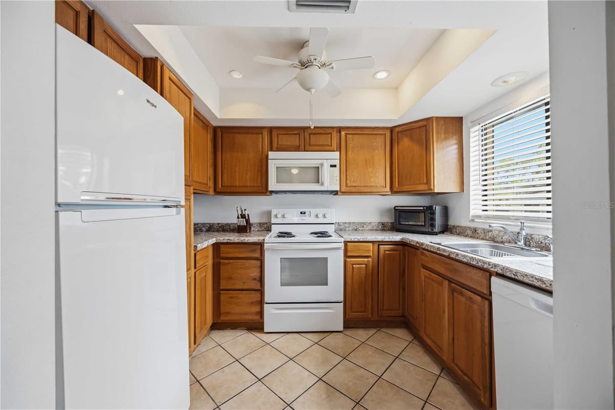 18 QUAILS RUN BOULEVARD — photo 19 of 44