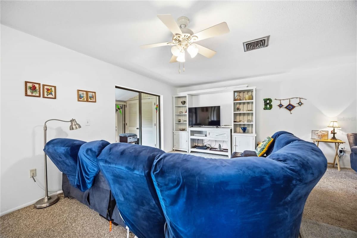 18 QUAILS RUN BOULEVARD — photo 13 of 44