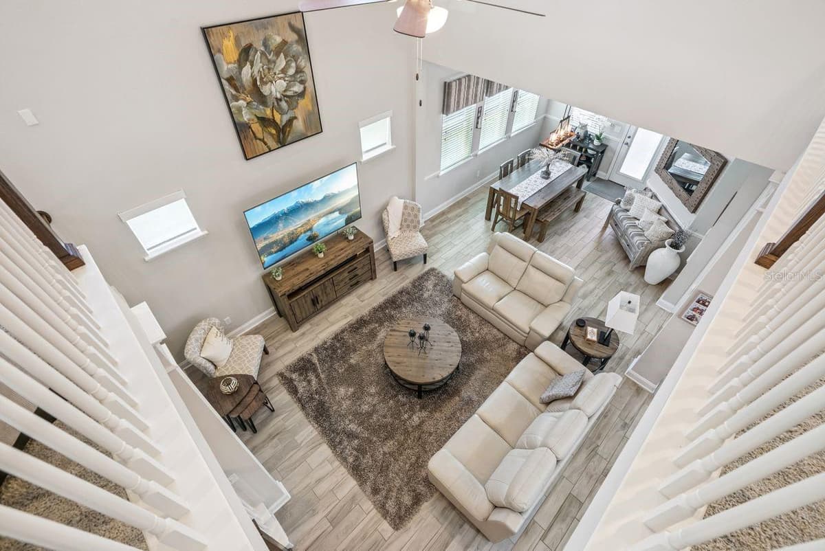 477 OVIEDO BOULEVARD — photo 17 of 53
