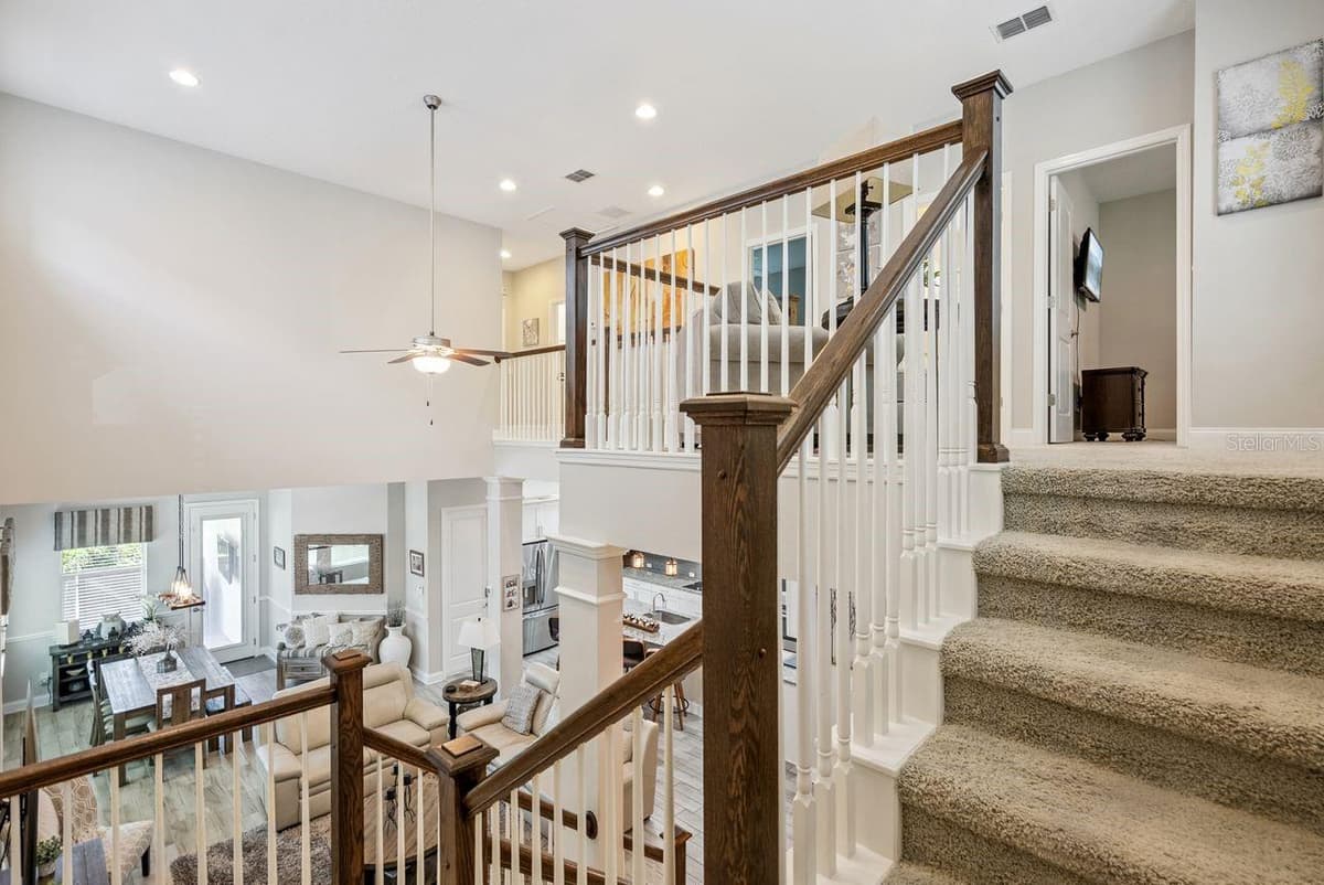 477 OVIEDO BOULEVARD — photo 19 of 53