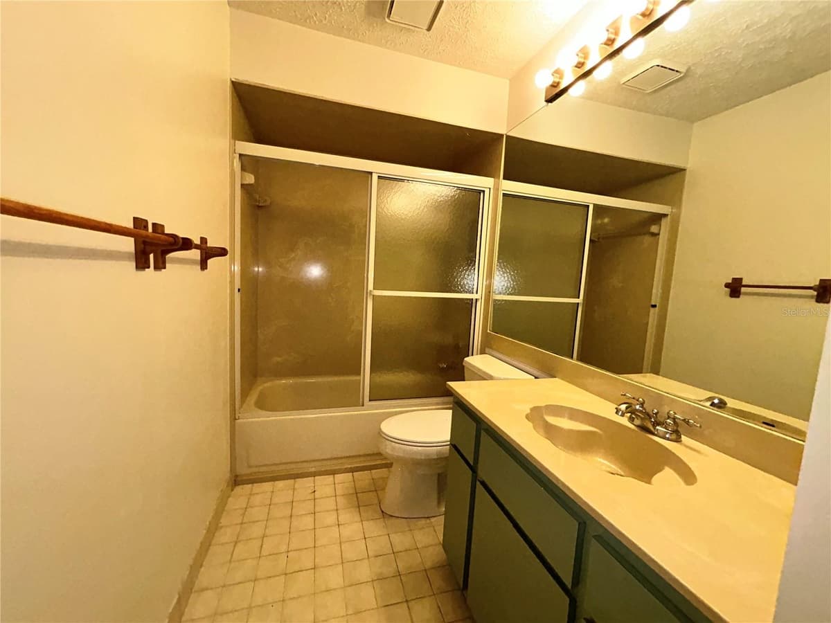 806 WINDERMERE BOULEVARD — photo 29 of 48