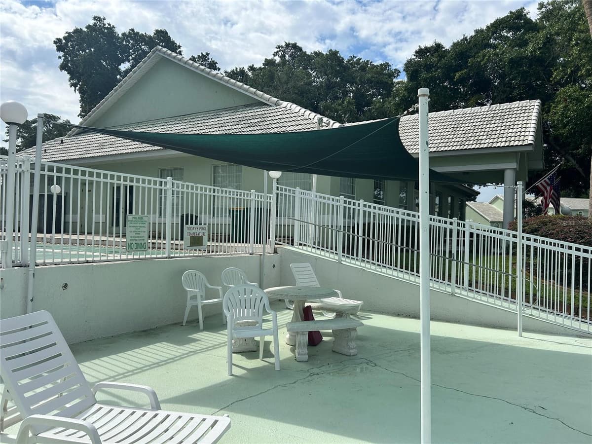 806 WINDERMERE BOULEVARD — photo 48 of 48