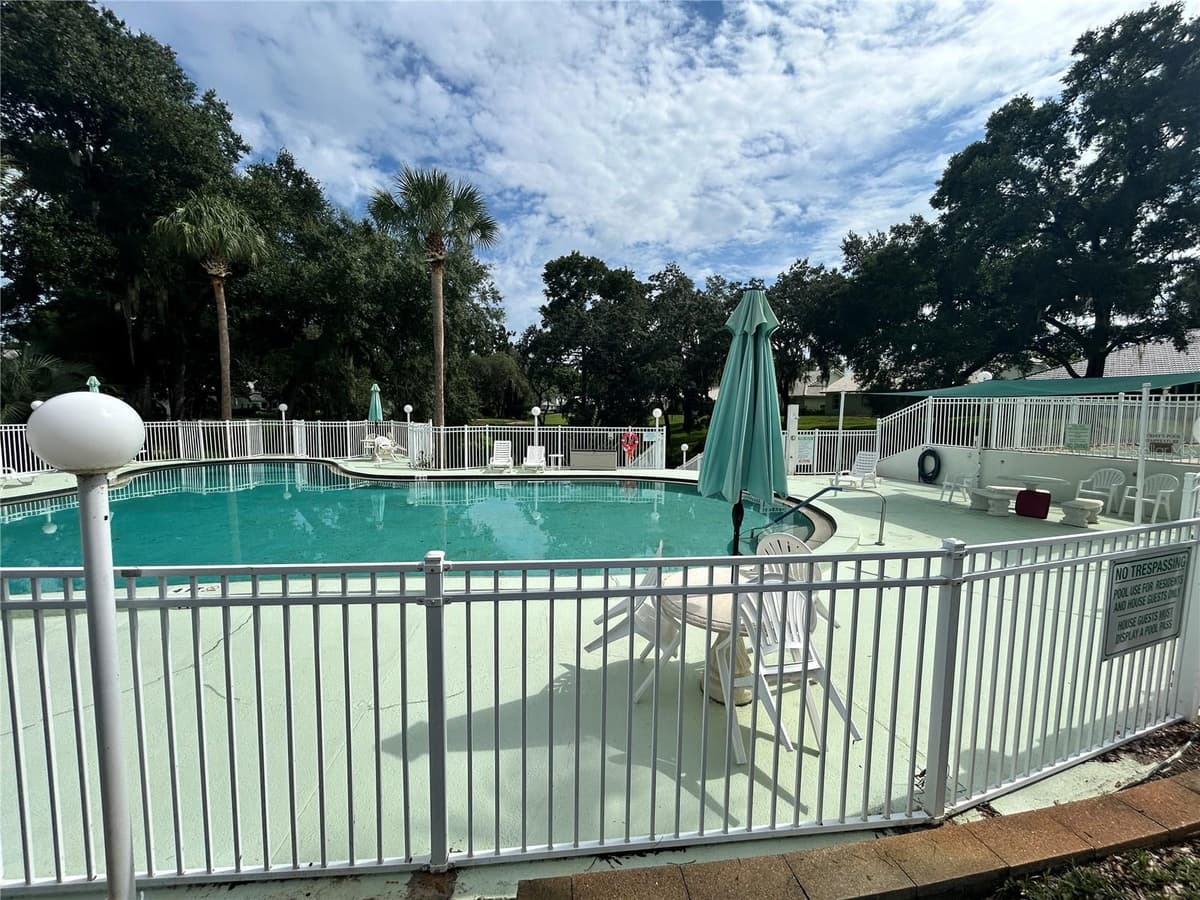 806 WINDERMERE BOULEVARD — photo 45 of 48