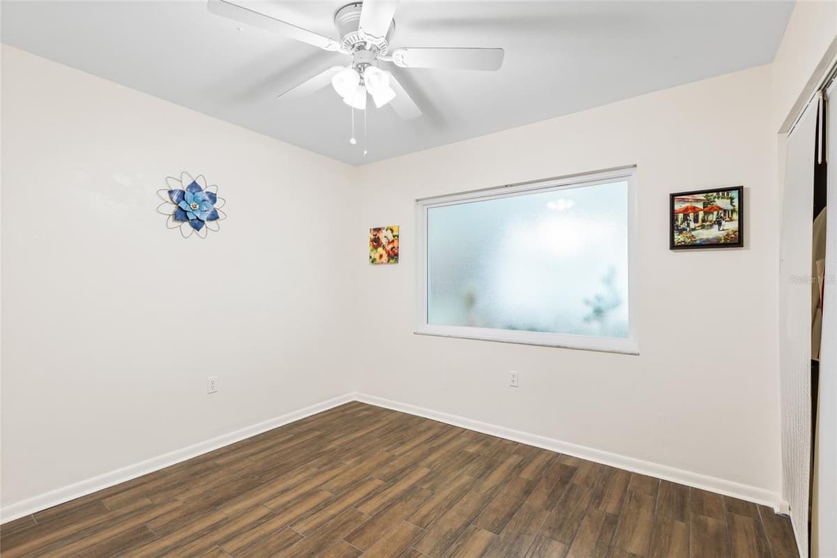 1103 RIDGEFIELD DRIVE — photo 29 of 53
