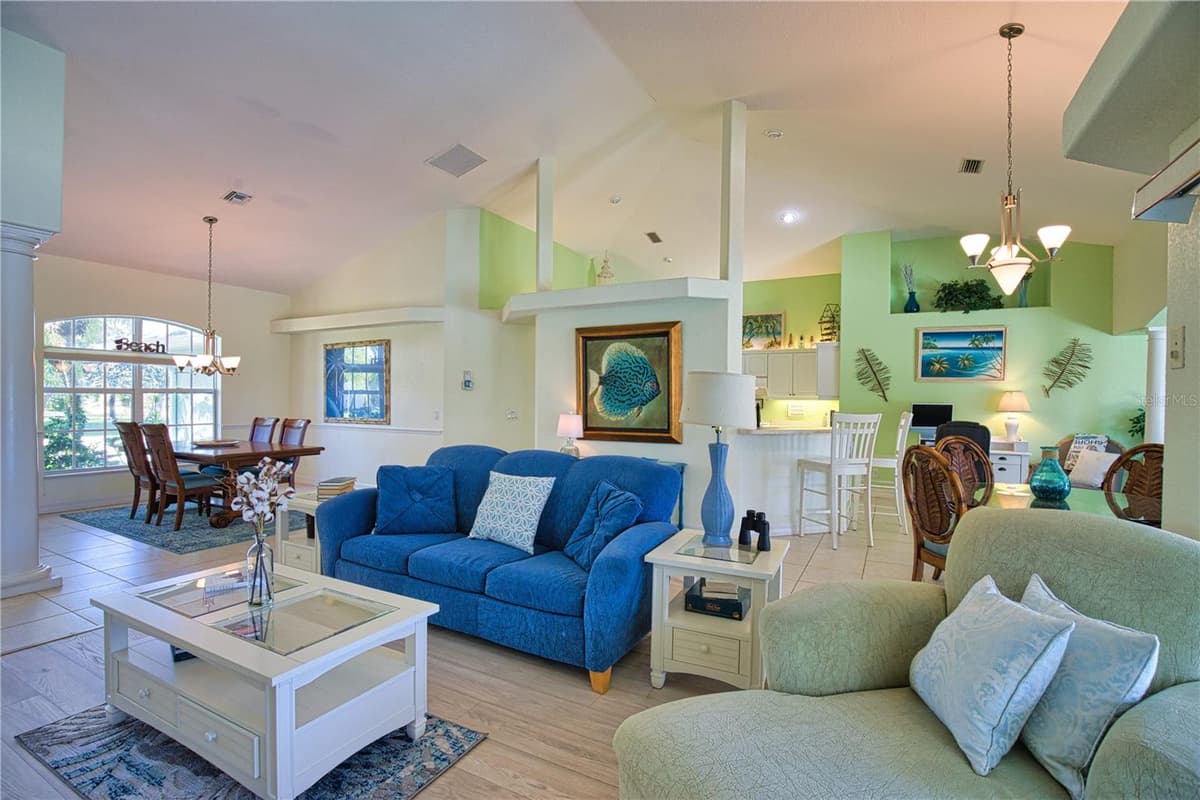 525 ROTONDA CIRCLE — photo 5 of 60