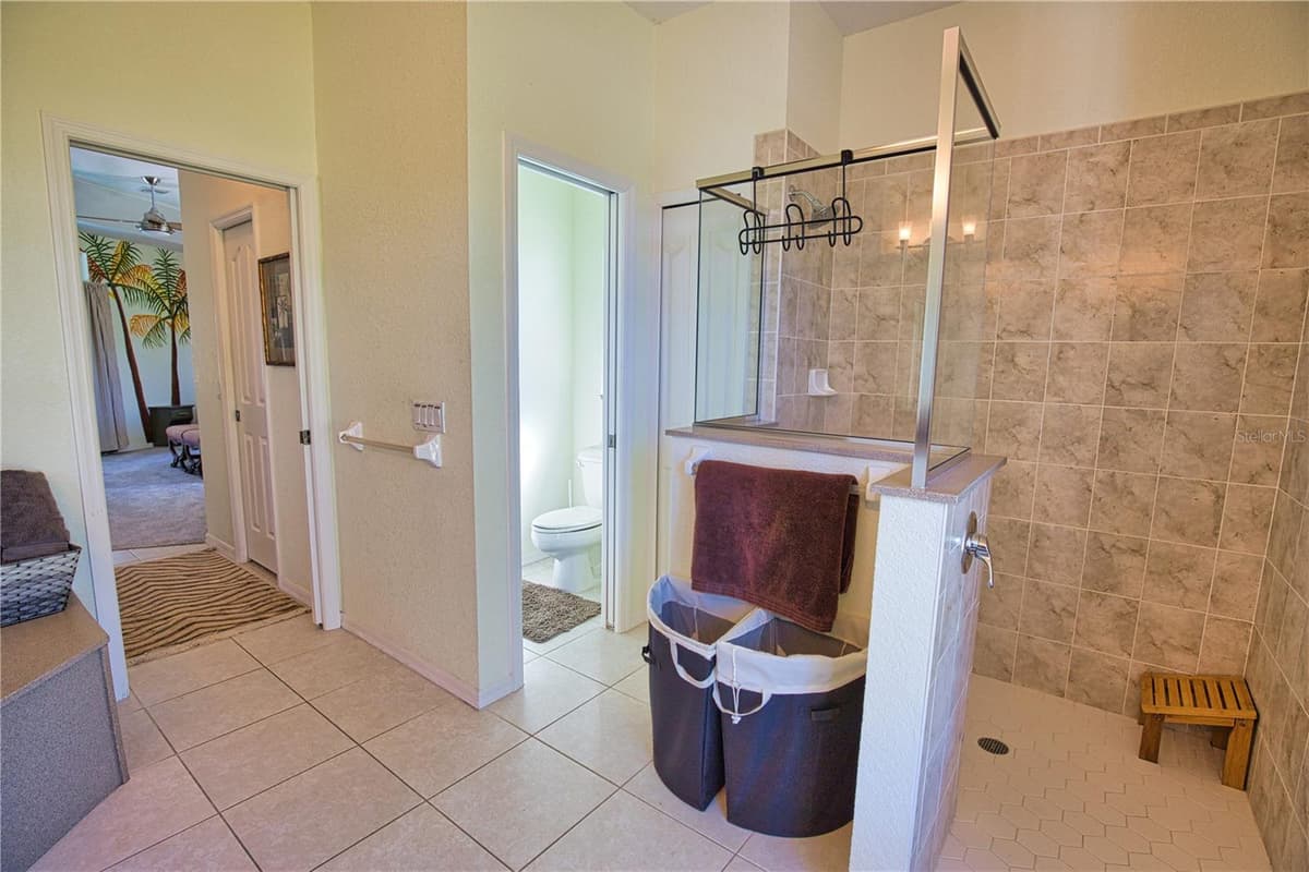 525 ROTONDA CIRCLE — photo 30 of 60