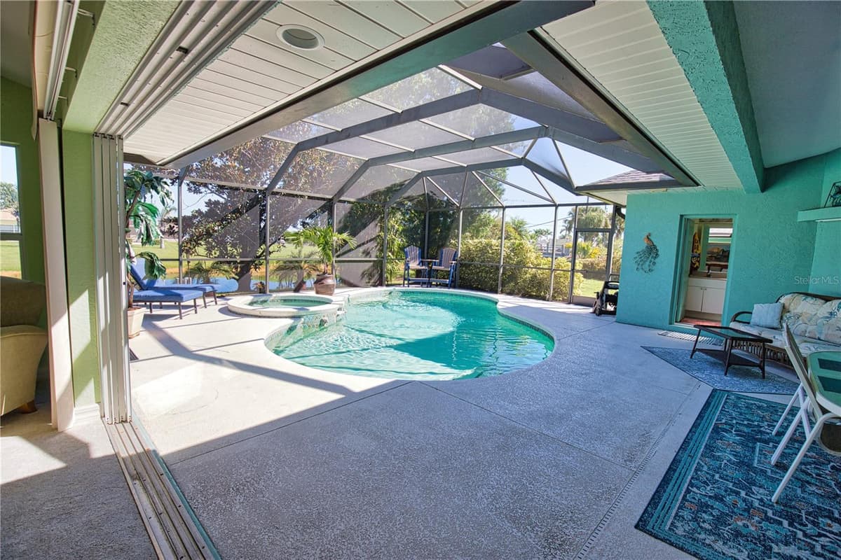 525 ROTONDA CIRCLE — photo 33 of 60