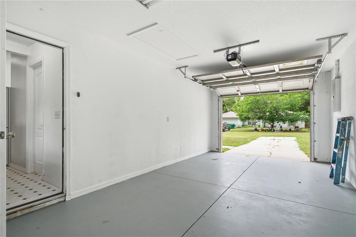 2210 BLUEGRASS ST — photo 36 of 61